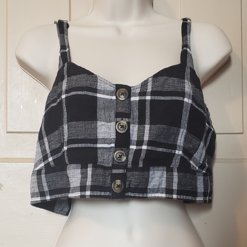 American  Eagle Black and White Crop Top Size Large